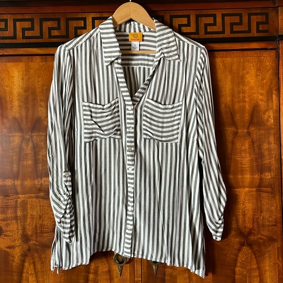 Ruby Rd. Tops - Ruby Rd. Long sleeve button down shirt, Size XL, Black and white stripe